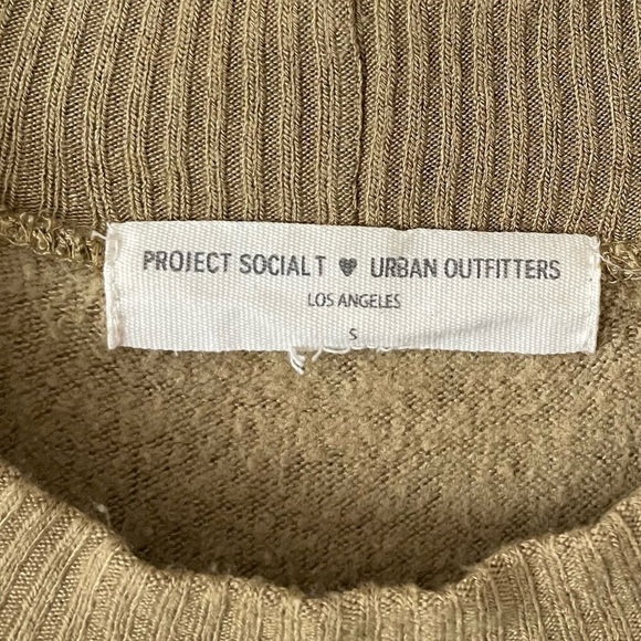 Urban Outfitters Project Social Tee 3/4 Sleeve Sweater - Picture 3 of 3